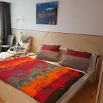 Haus Waldesruh, 3 Hemfurth-Edersee