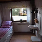 Haus Waldesruh, 3 Apartment *