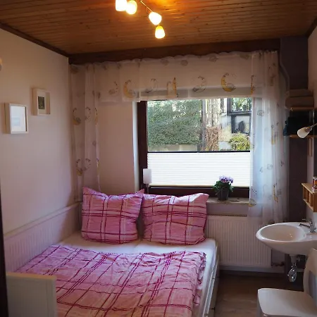 Haus Waldesruh, 3 Hemfurth-Edersee