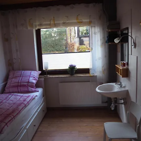 Haus Waldesruh, 3 Apartment *