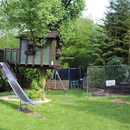 Haus Waldesruh, 3 Appartement *